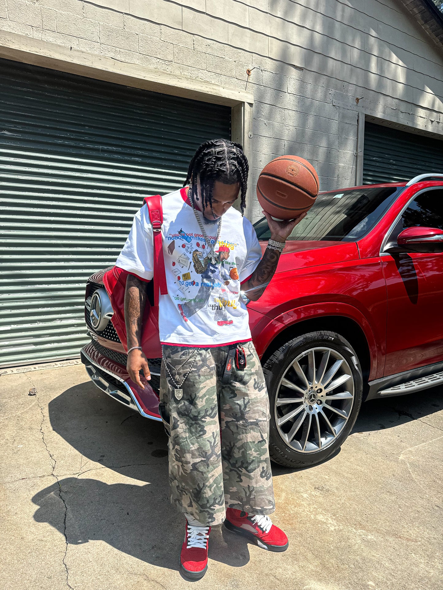 Hoopers Critics Tee